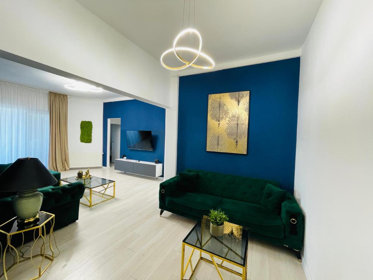 Apartment Metropole Old Center *