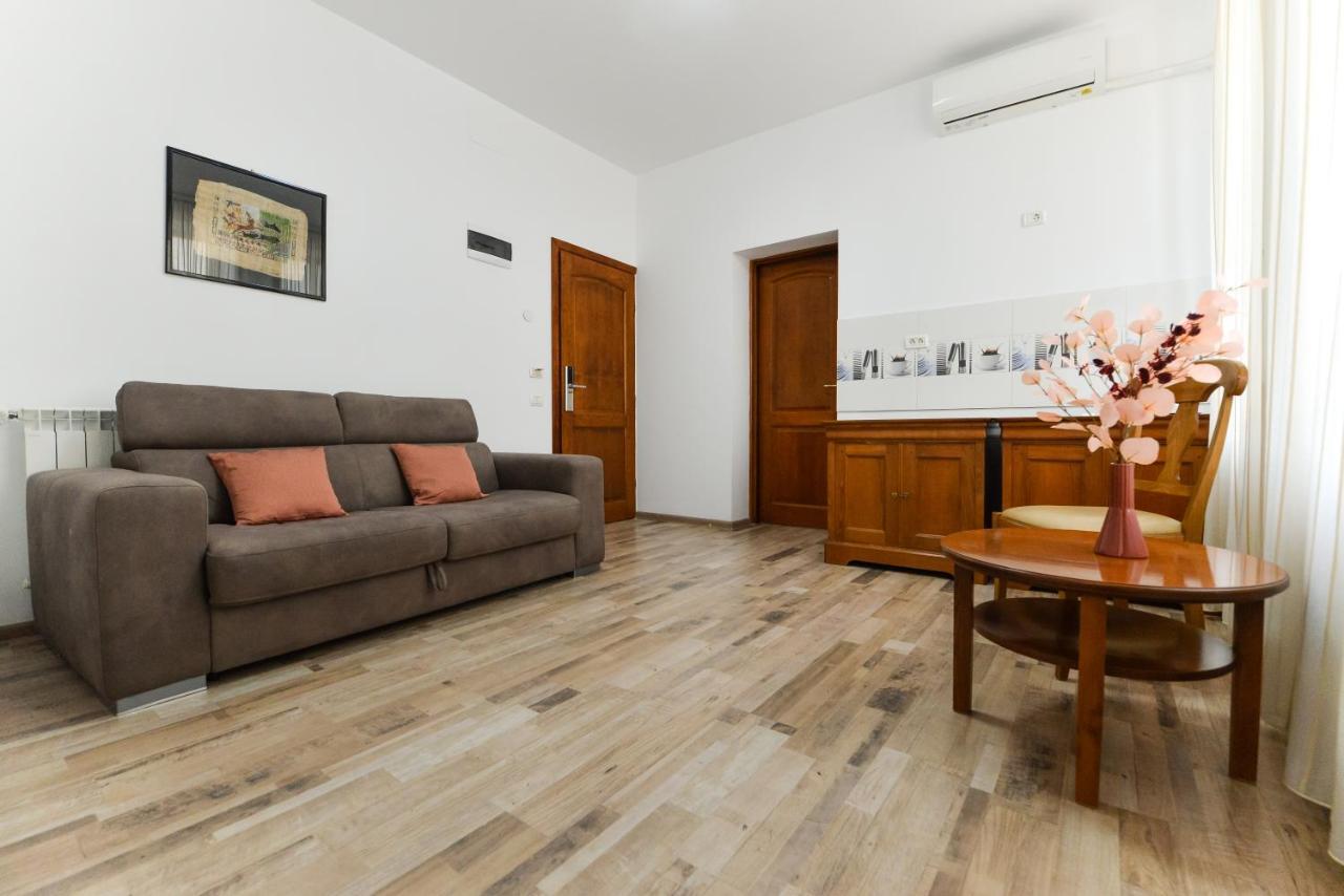 Ago Aparthotel Bucareste