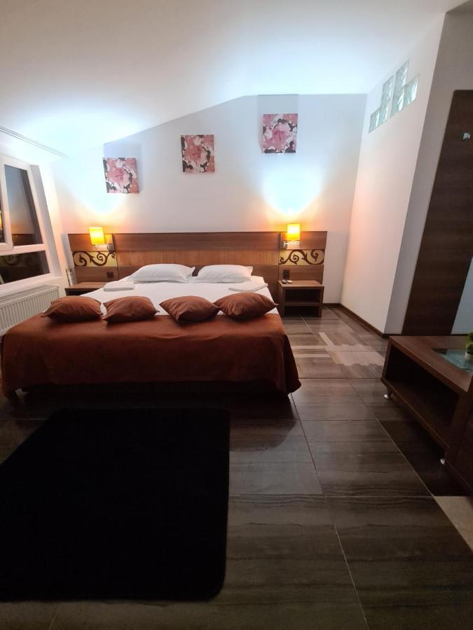 Bed & Breakfast Garsoniera Privata Bucharest