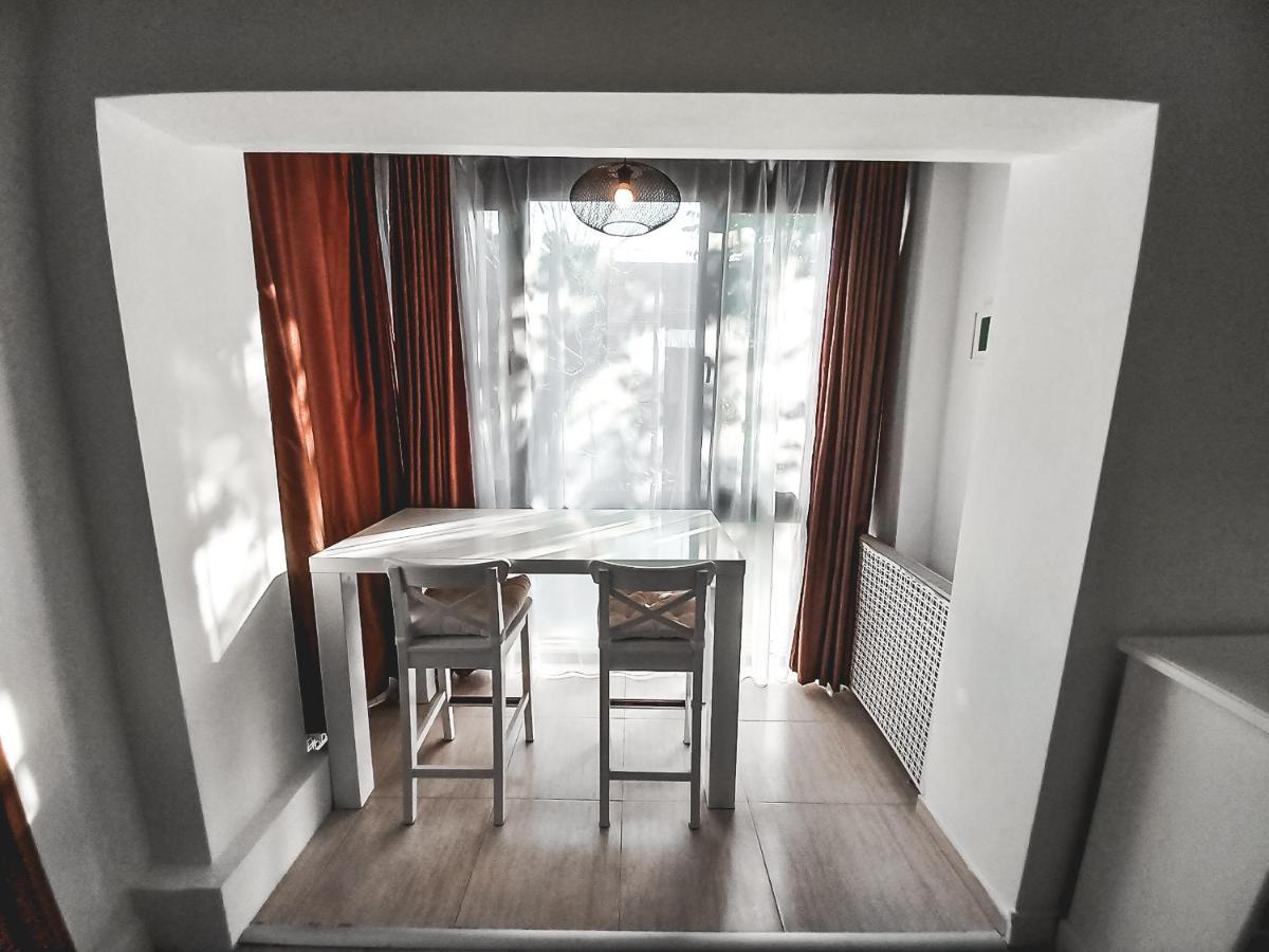 Ultimate Escape Floreasca Apt With Self Check In Apartament *