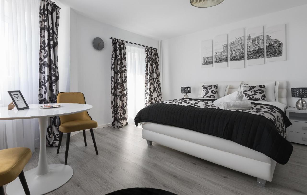Apartment Lion's Unirii Bucharest