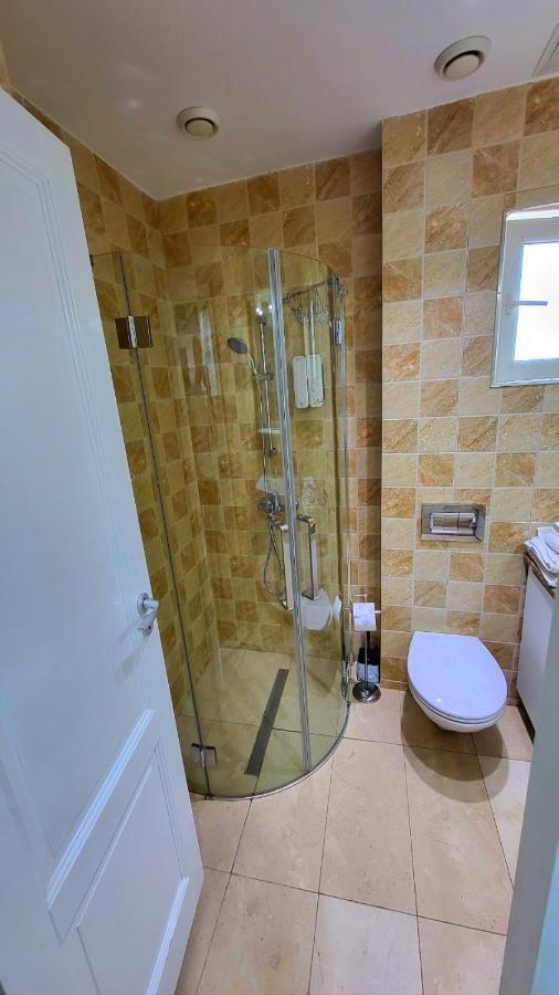 Imob Bibi House Calea Victoriei Bucureşti