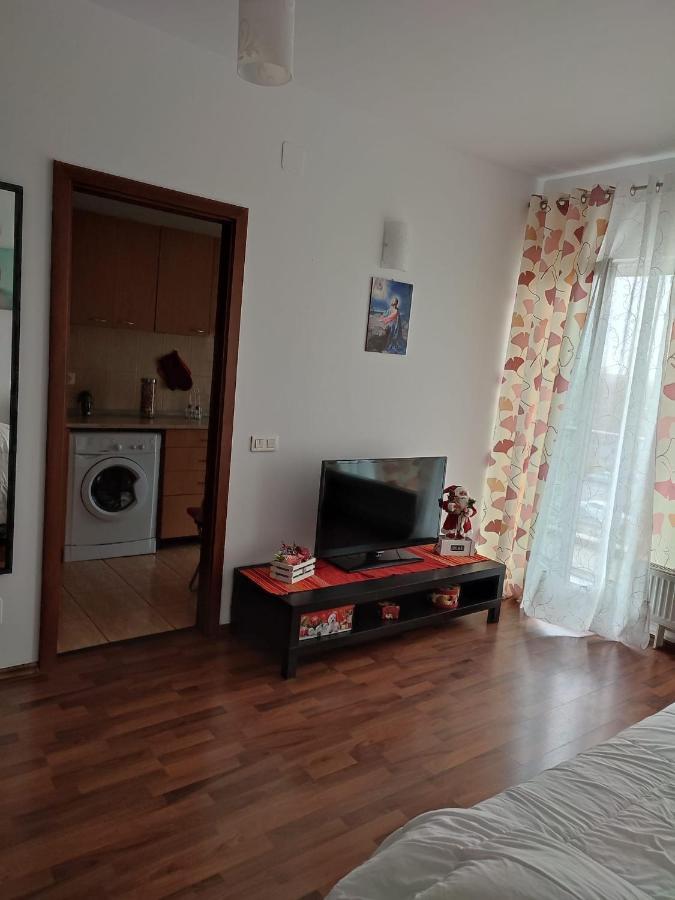 1 In Titan * Bucharest