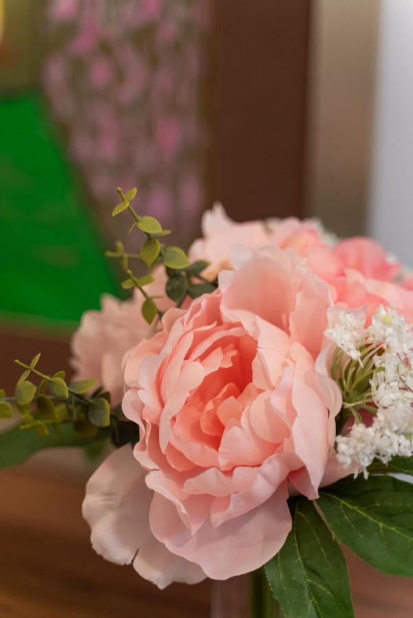 Enjoy Beauty Of From Lovely Apartament Bucureşti
