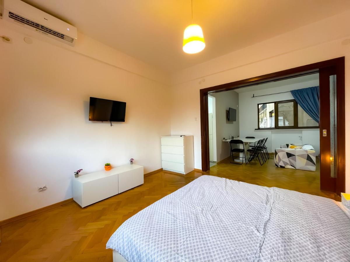 Km 0 And The Best View 2bdr In Apartment Bucharest