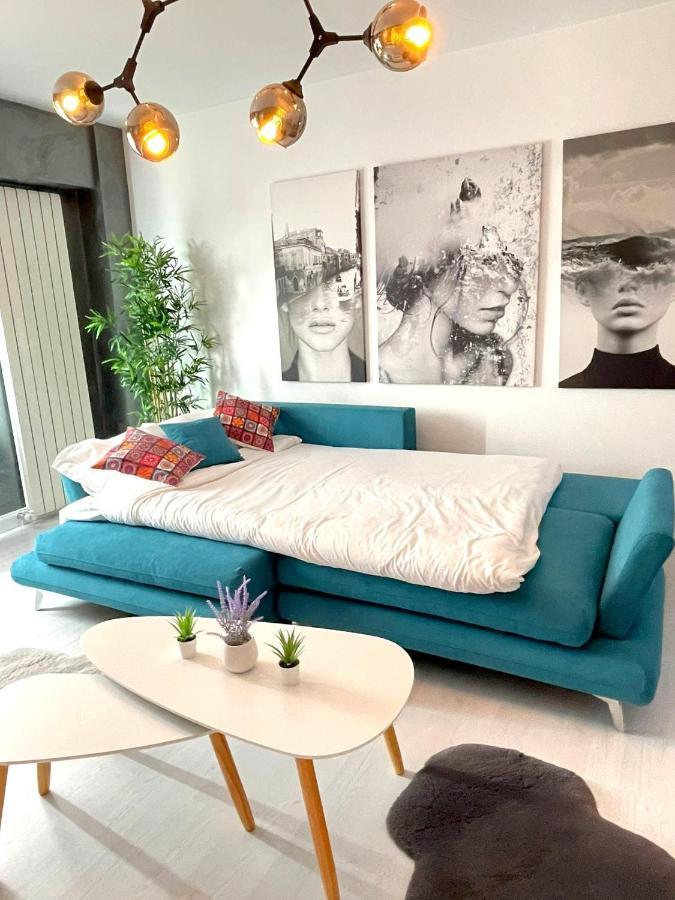 Artsy Riverside - 1br Amazing * Bucharest