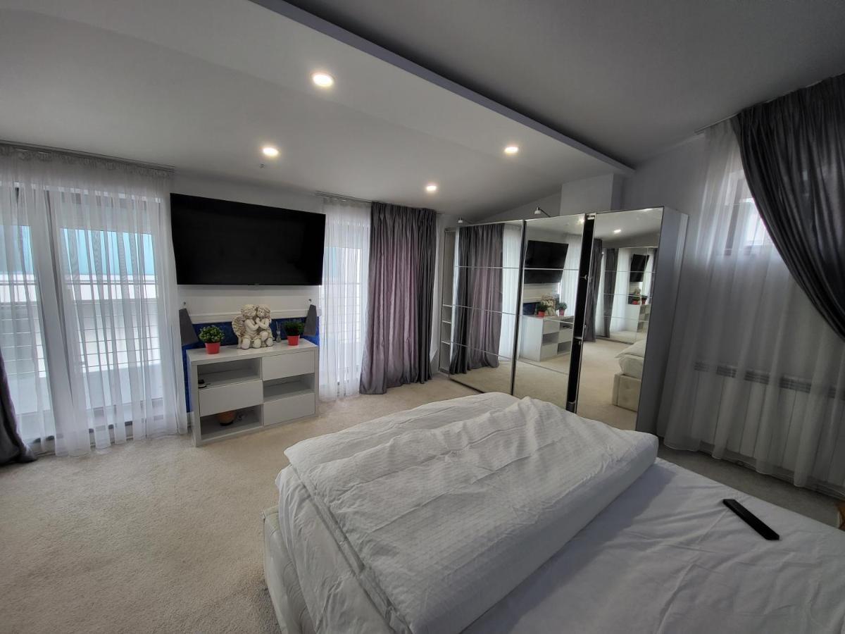Apartment Large Luxury - Penthouse - Terrace Bucharest