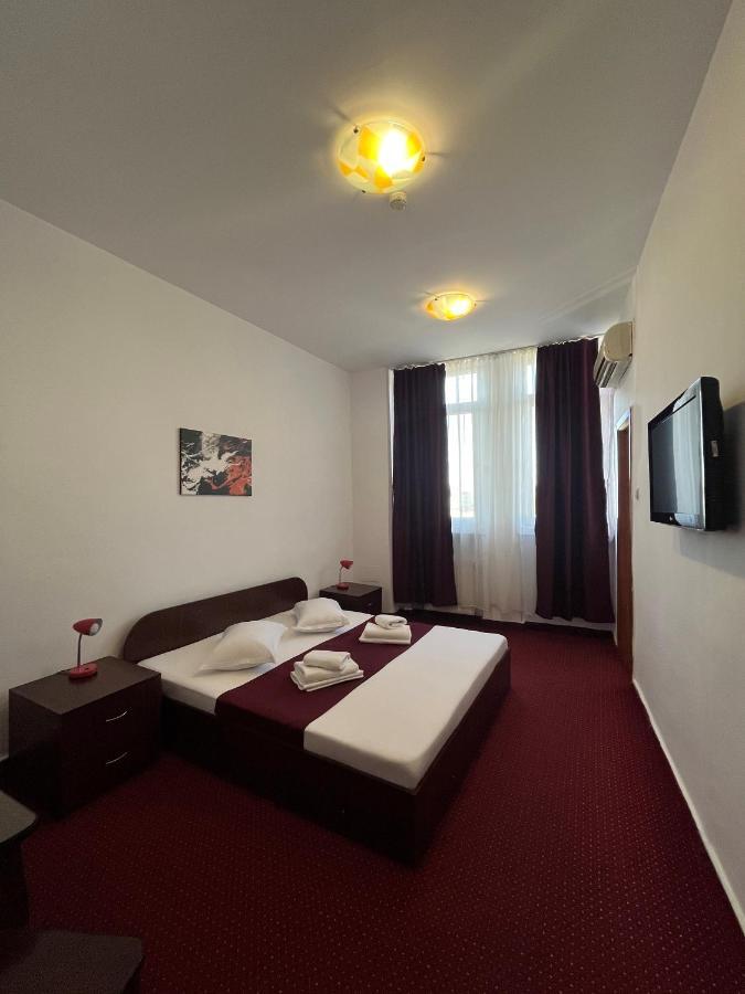 Hotel Tineretului