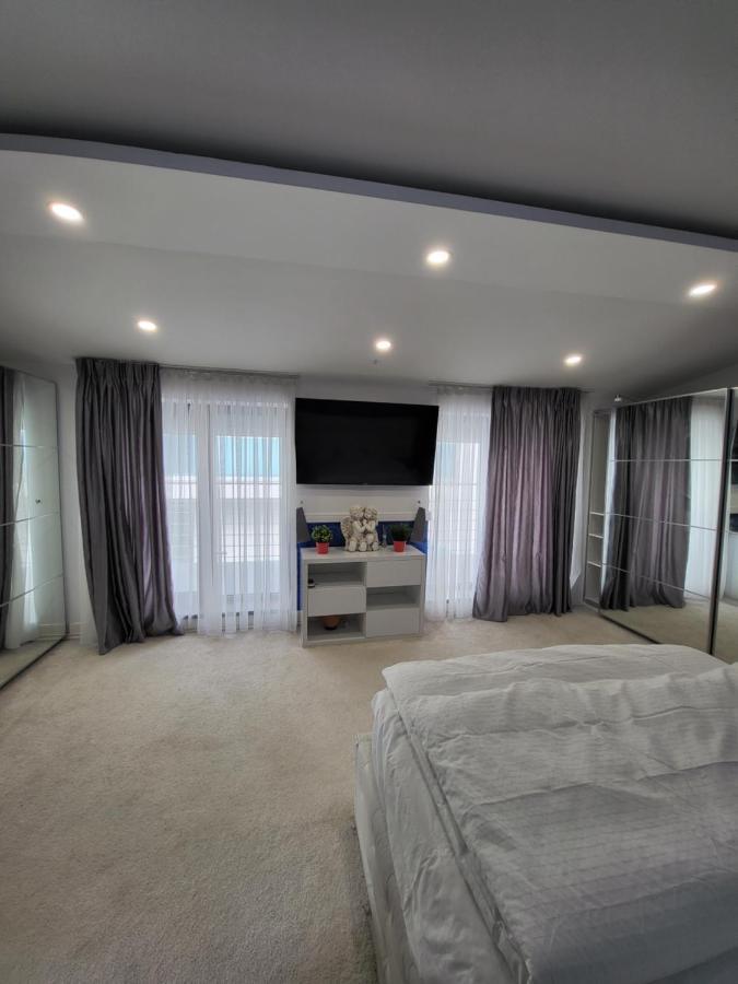 Apartment Large Luxury - Penthouse - Terrace Bucharest