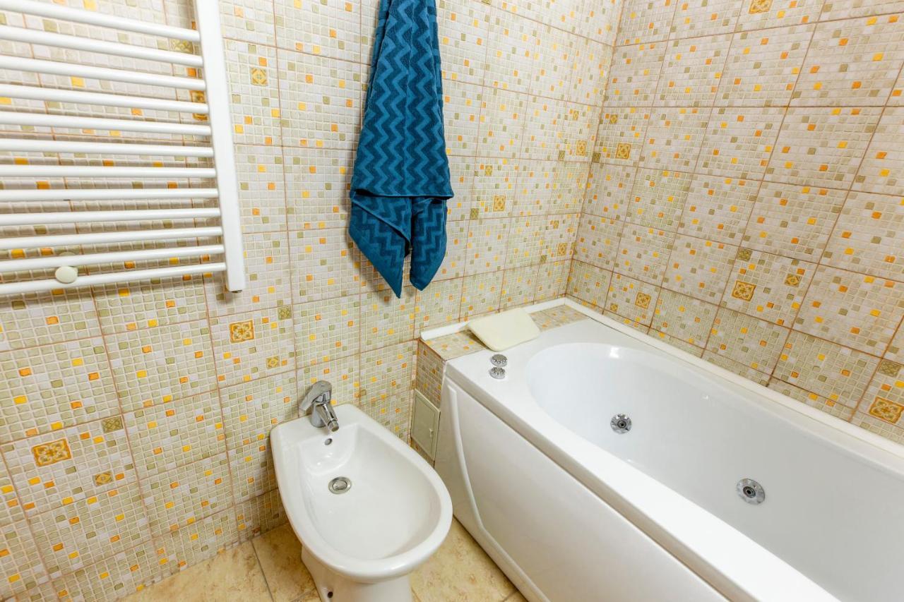 13 Septembrie Apt, Near Marriott *