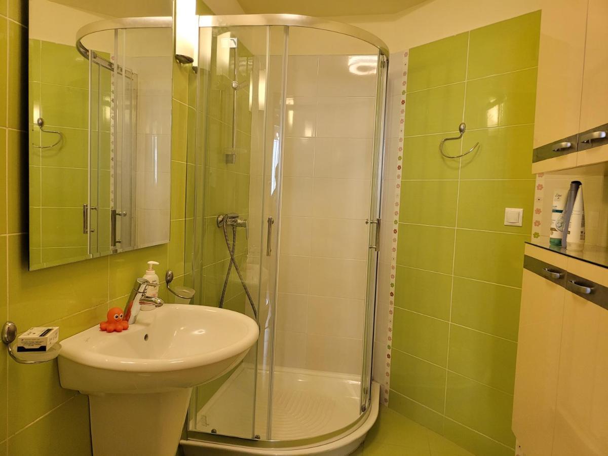 125 Sqm Family Friendly With Kids Apartment Bucharest