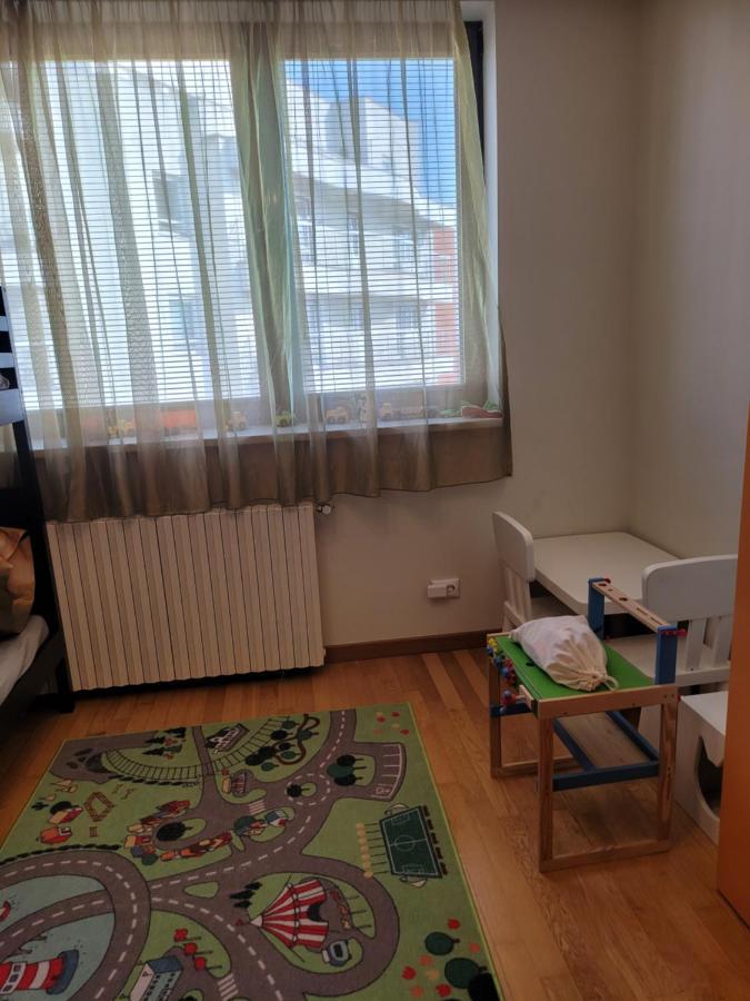 125 Sqm Family Friendly With Kids Bucharest