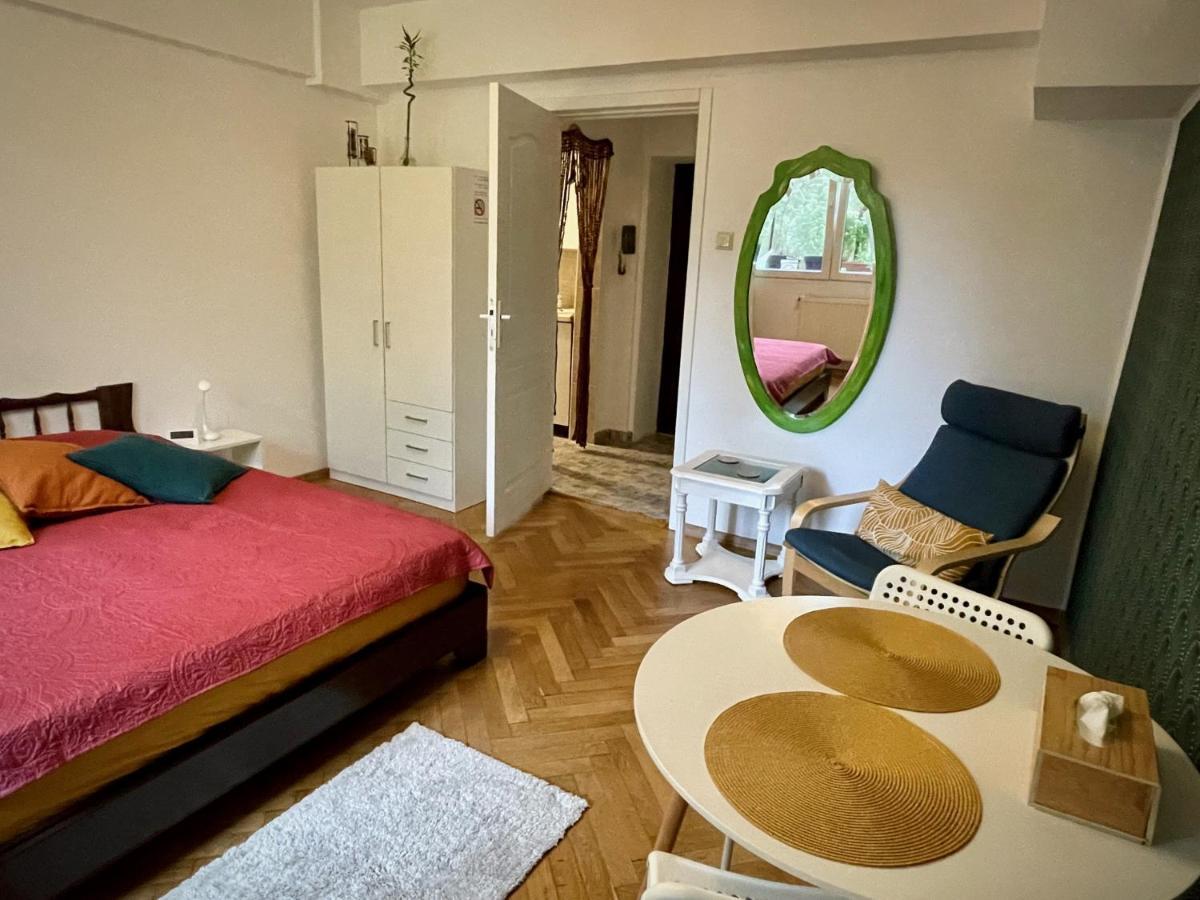 Apartment Mayahouse Bucharest