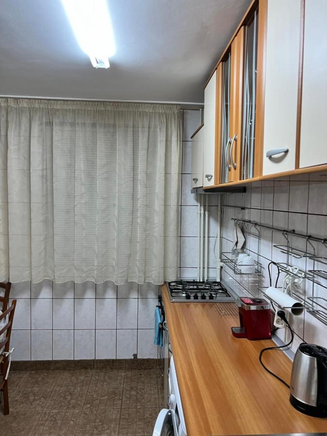 Apartament 3 Camere, Dotat Cu Toate Utilitatile Apartment