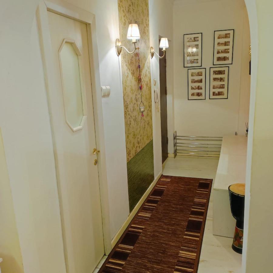 Apartment Alex Apartament Bucharest