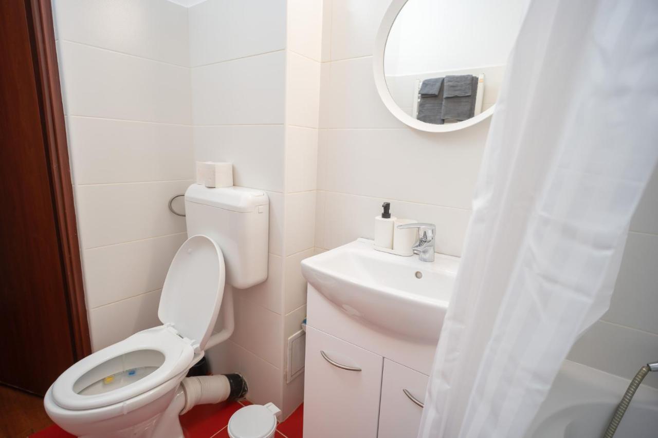 Spacious 2br Dristor Bucharest
