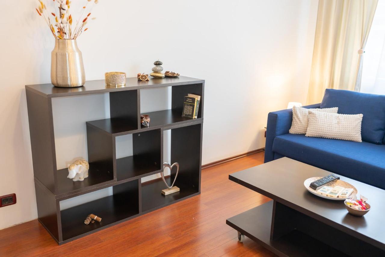 Apartment Spacious 2br Dristor *