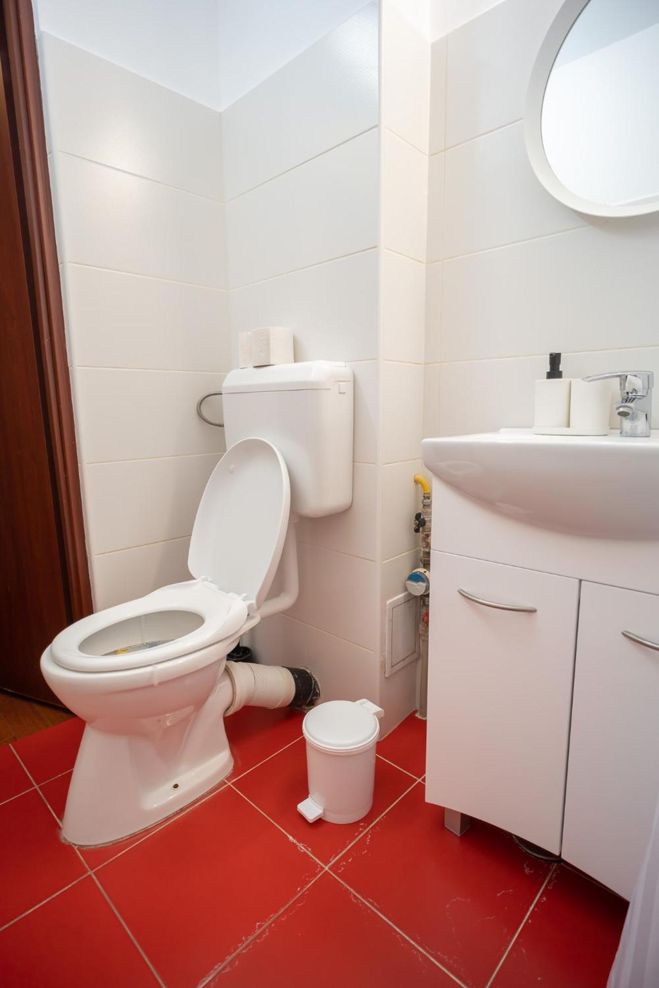 Spacious 2br Dristor Apartment