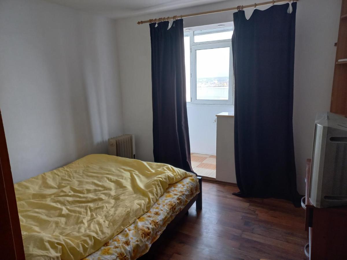 Homestay Cu La Lacul Tei *