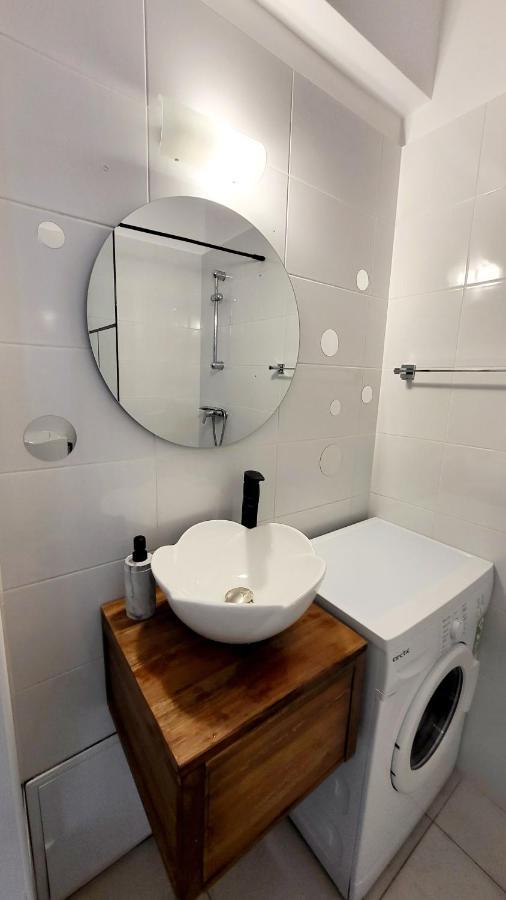 Victoriei Central Studio Apartament