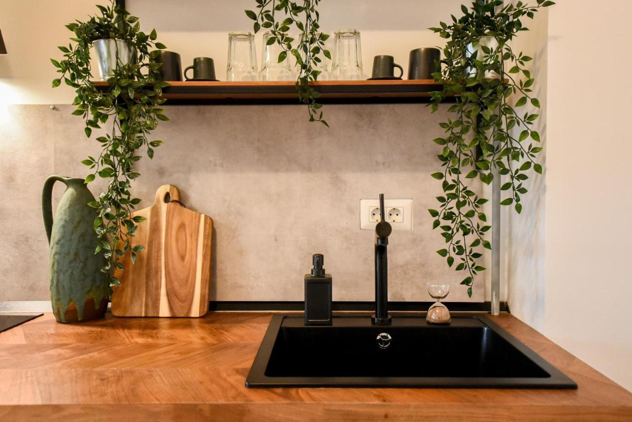 The Geometrist - Stunning 1br With Balcony Apartamento Bucareste