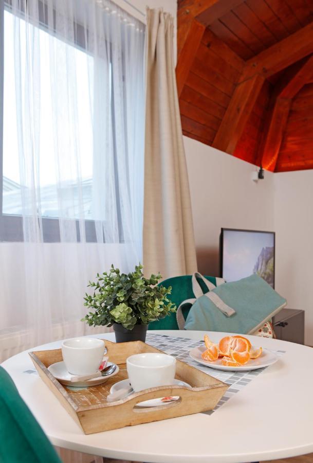 One Apartment *