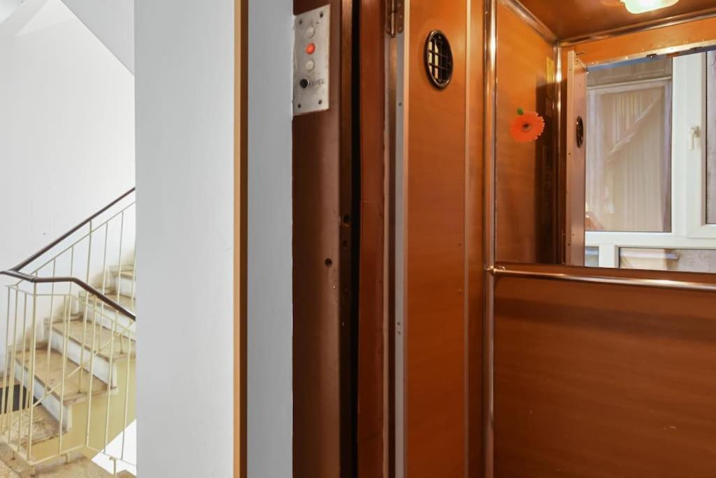 Mysa Modern * Near Cismigiu Park * Netflix * Bucureşti