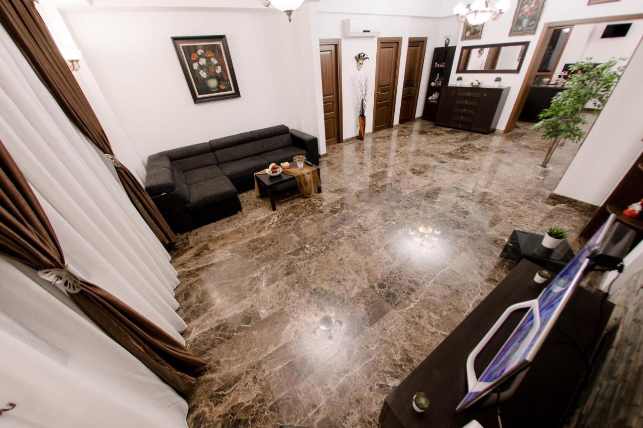 Luxury Down Town Apartment Bucharest