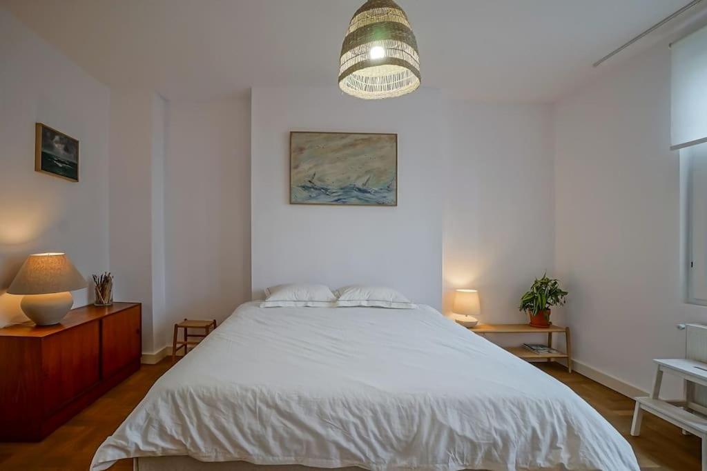 - Nido's Area Apartment Bucharest