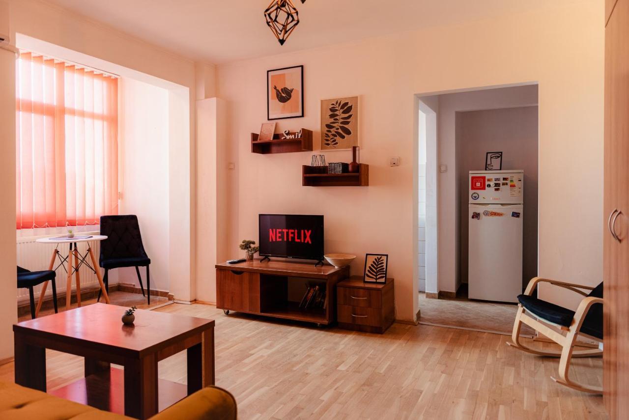 Apartament Romanian Athenaeum 1br With Amazing View