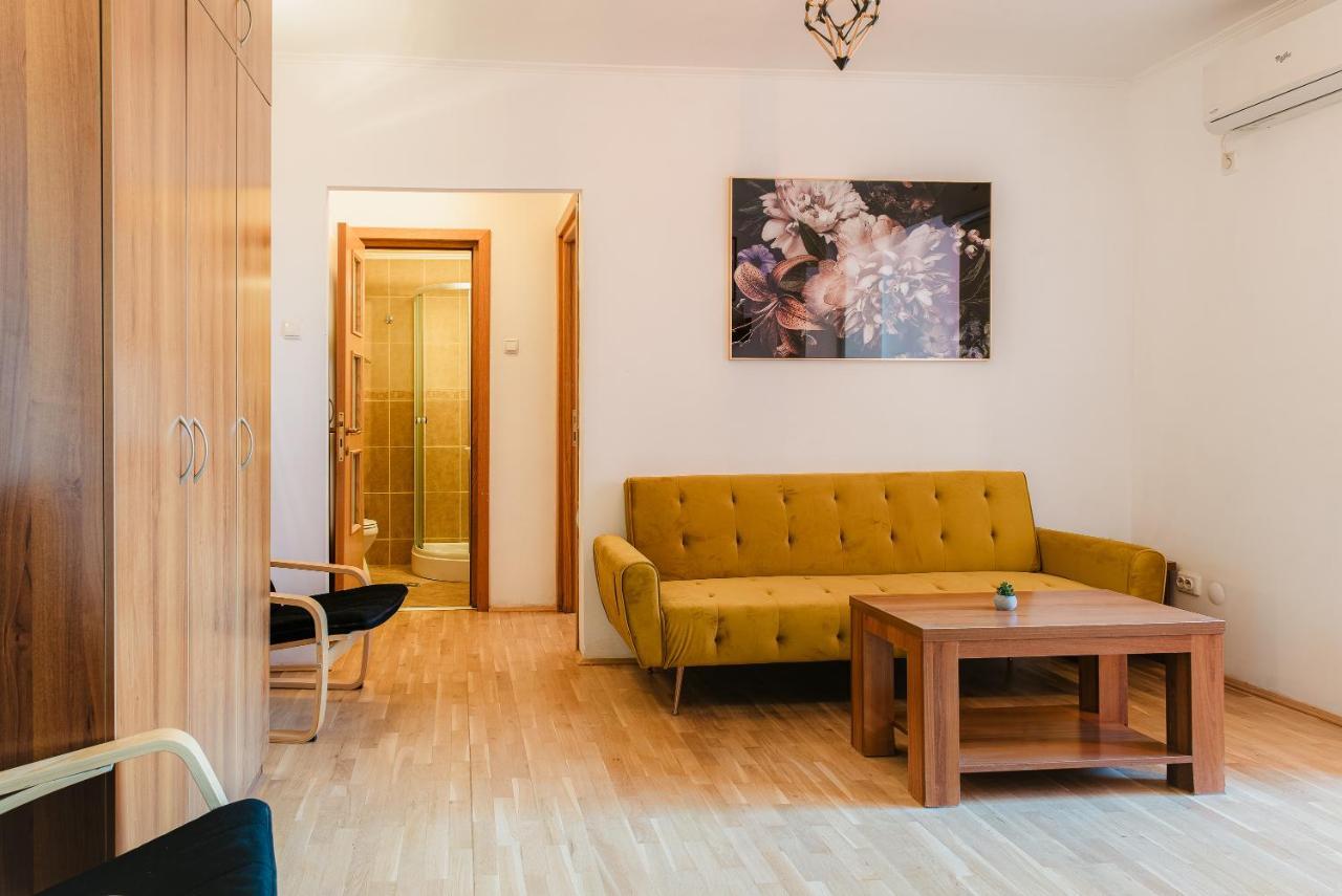 Apartament Romanian Athenaeum 1br With Amazing View