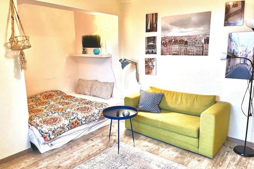 Apartment Panoramic Lil' Paris Bucharest