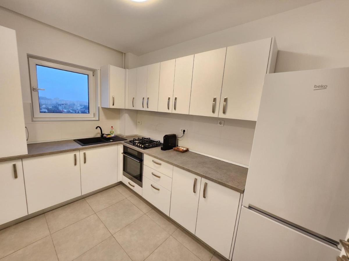 New Style White Modern Bucharest