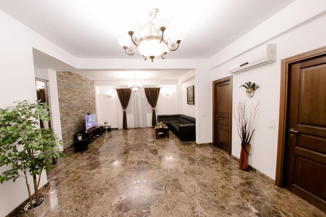 Luxury Down Town Apartment *