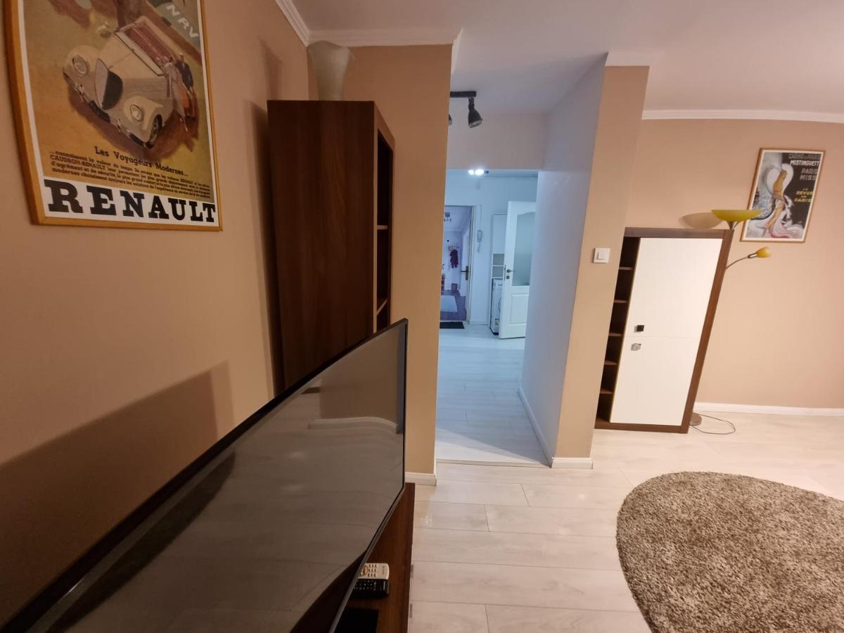 Aviatiei Near Caramfil Street Apartment Bucharest
