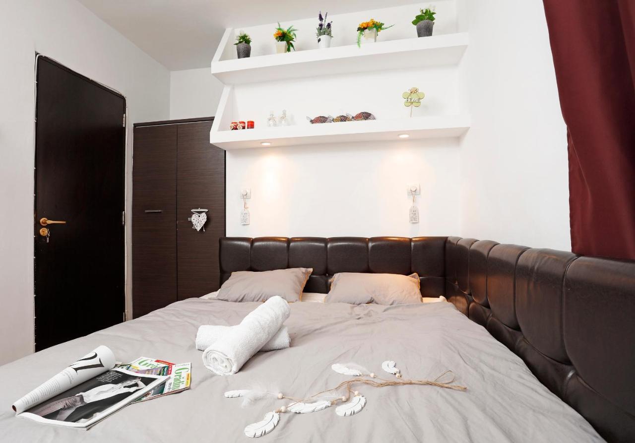 Very Close To Old Apartment *