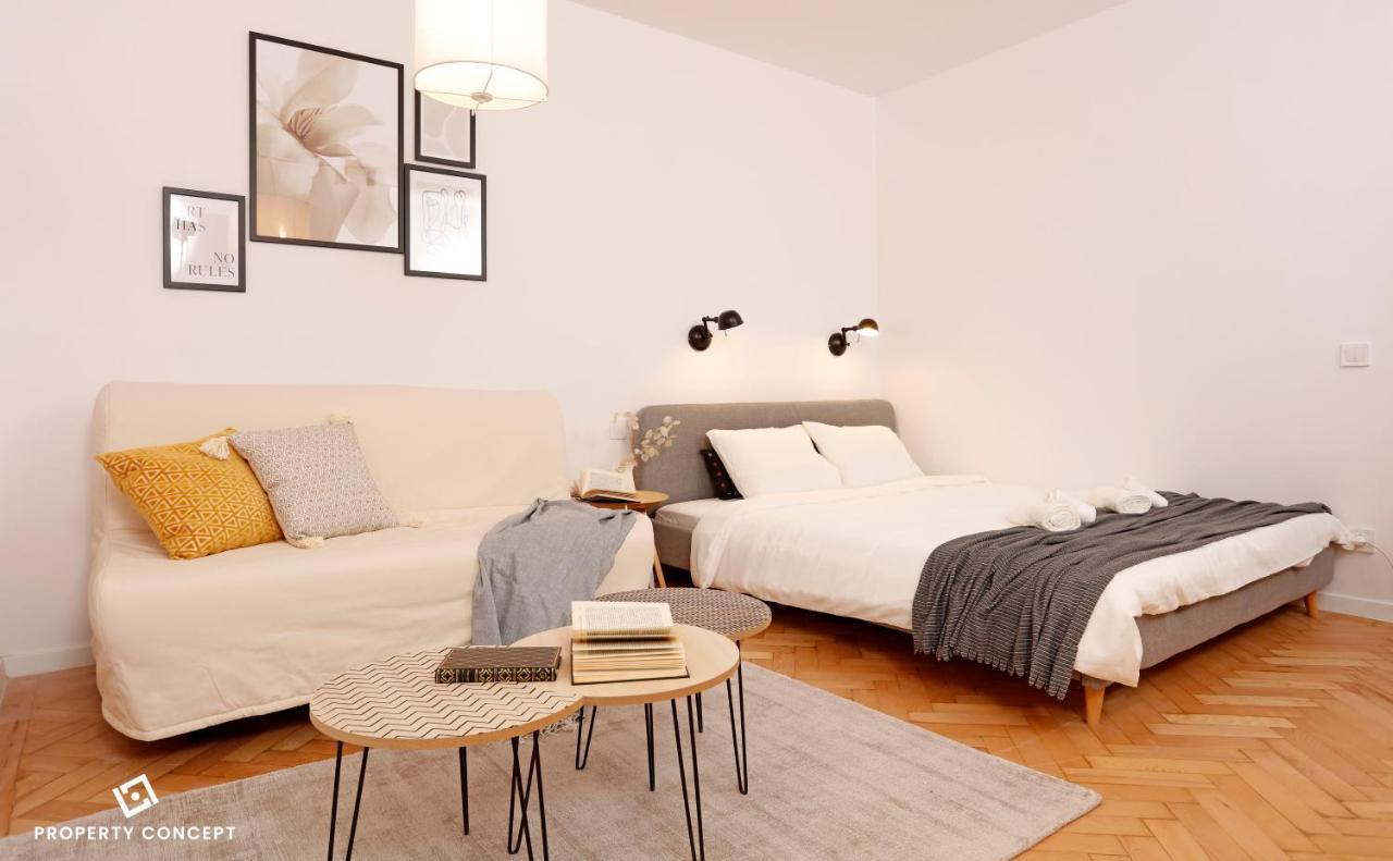 Chic Scandinavian Style Studio *