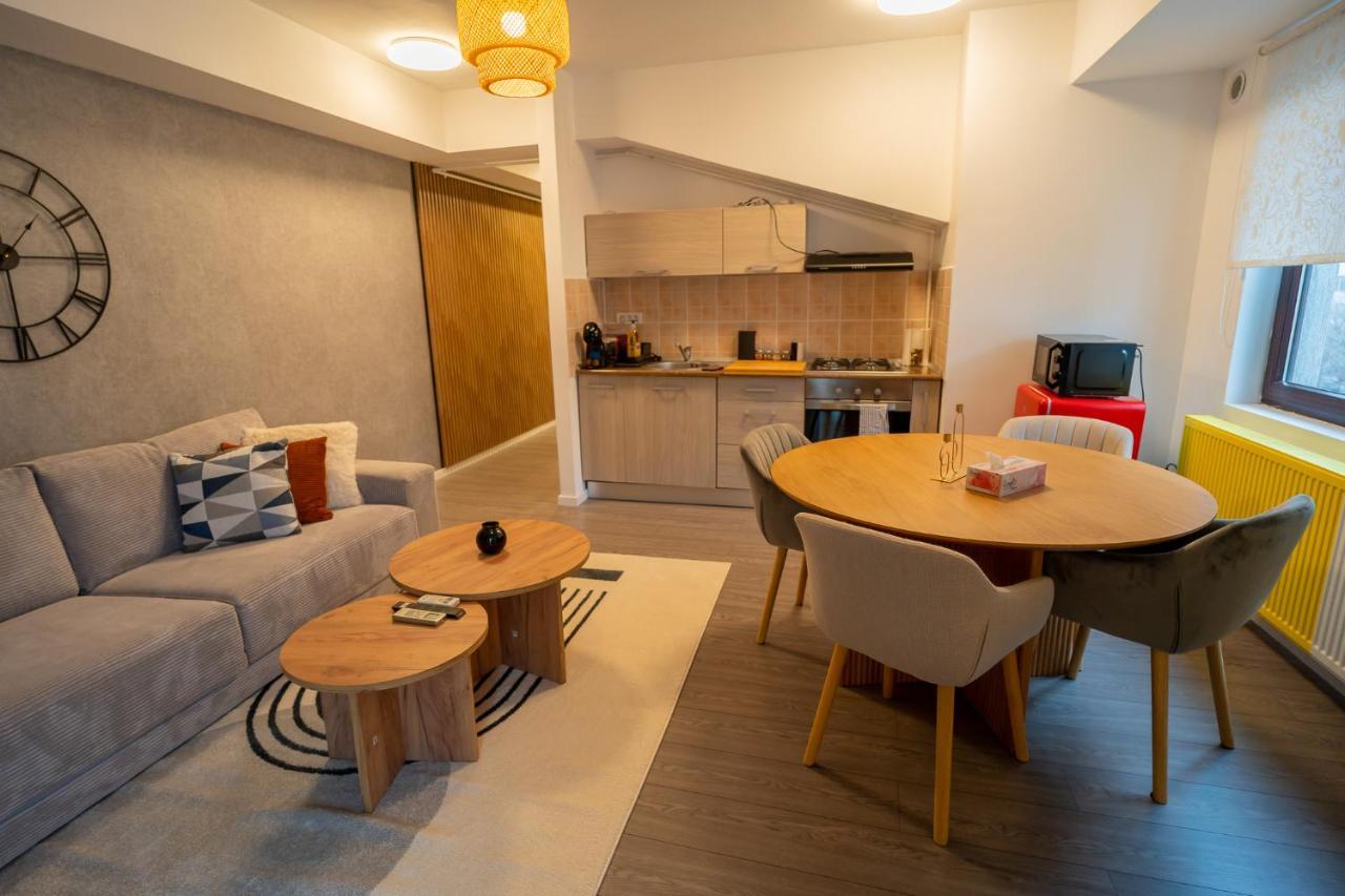 Charming Monro Old Town Flat *