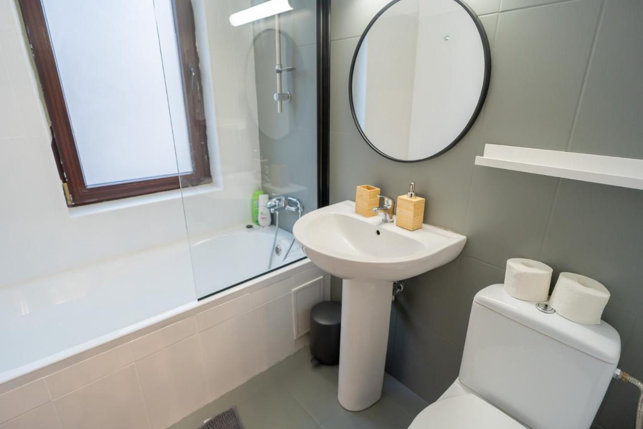 Charming Monro Old Town Flat Apartament Bucureşti