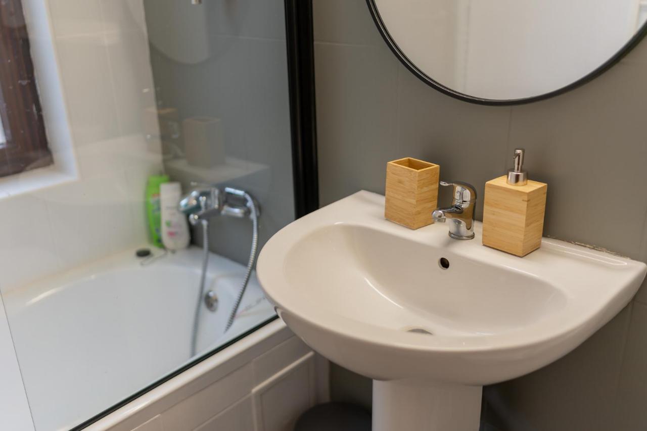 Charming Monro Old Town Flat * Bucureşti