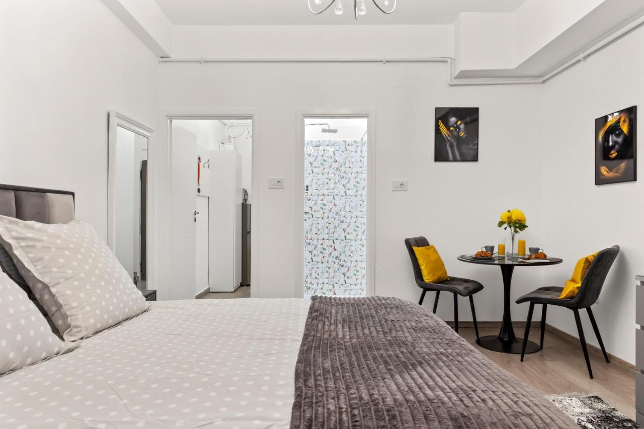 Brand New - Old Town Apartamento *