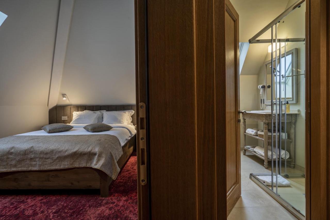 La Boheme Boutique Casa Soare 4*