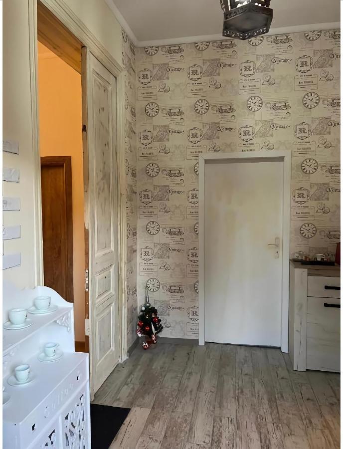 Apartament C-entral Boutique Bucureşti