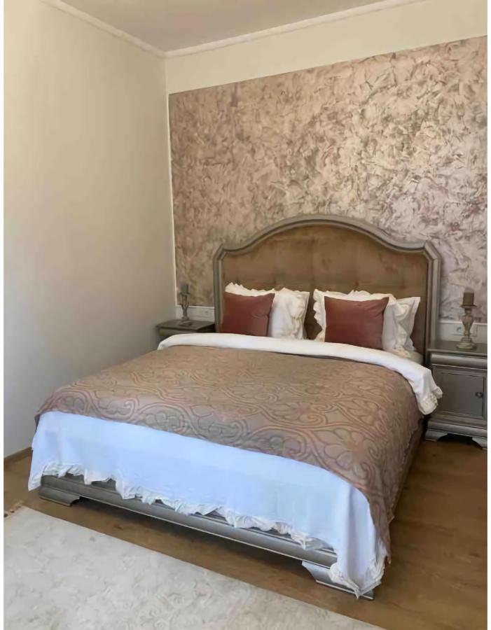 C-entral Boutique Apartament *