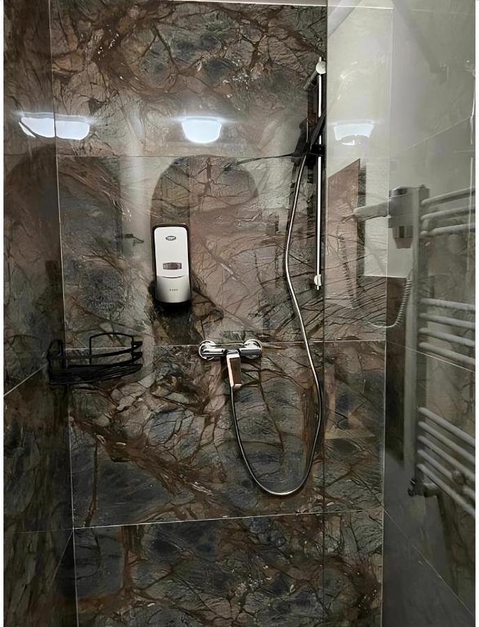 Apartment C-entral Paris Style Bucharest