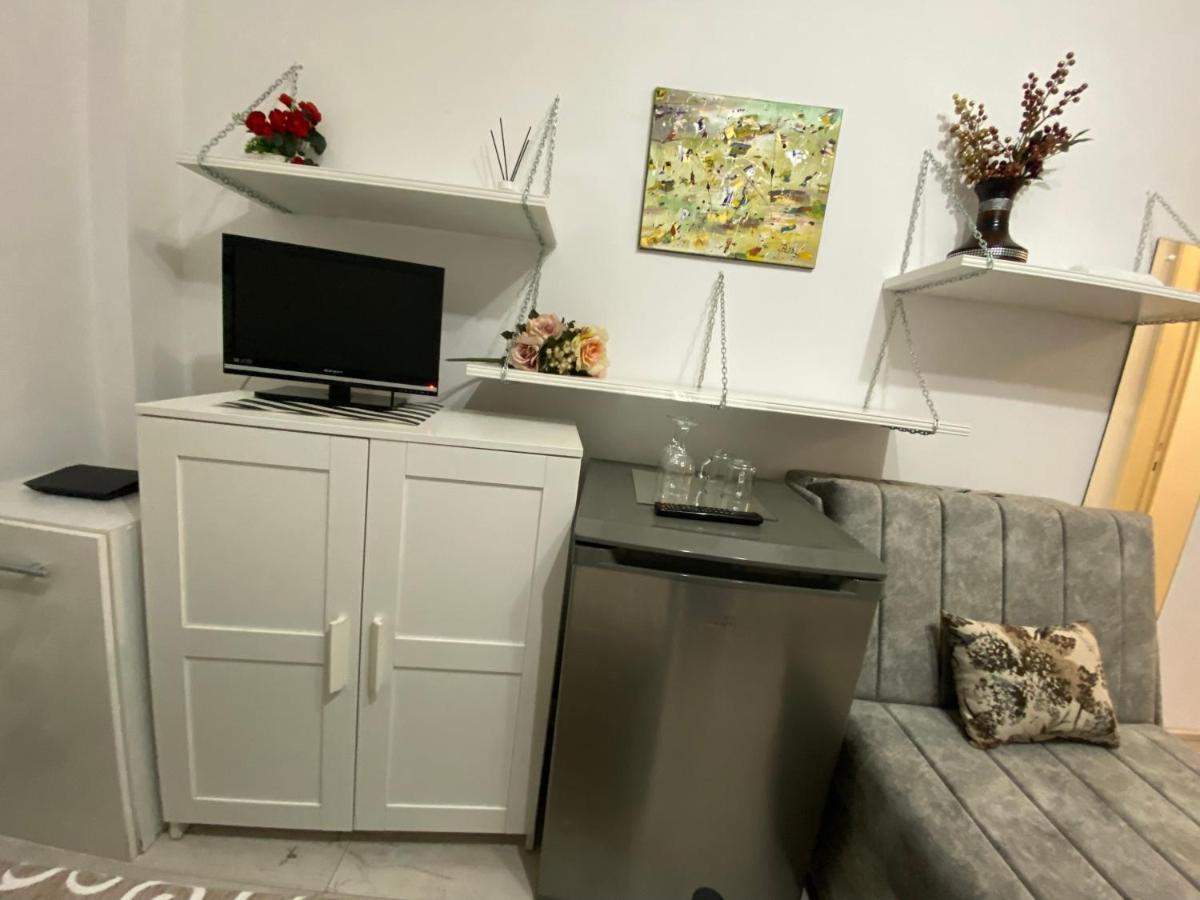 Center - Small&cozy * Bucharest