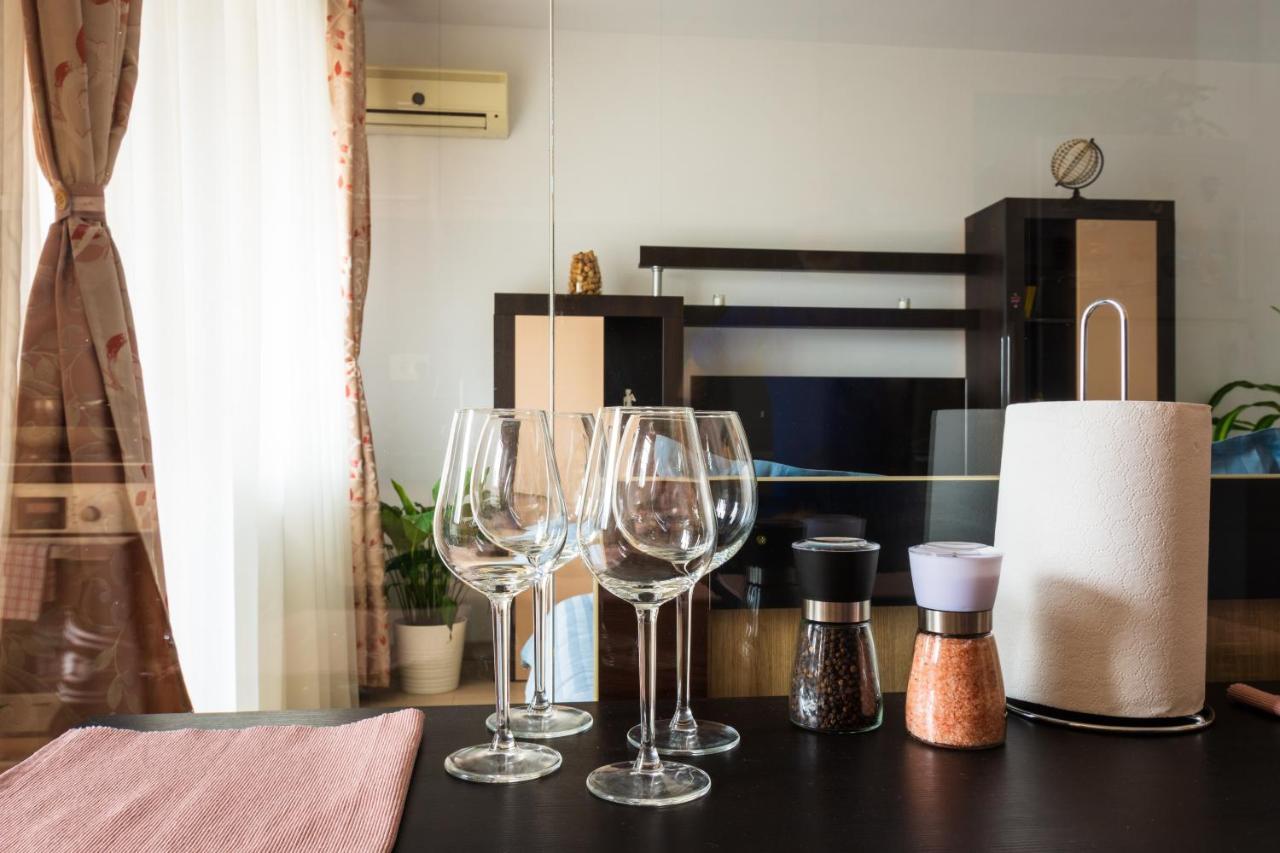 Charming And Spacious Near Downtown * Bucharest
