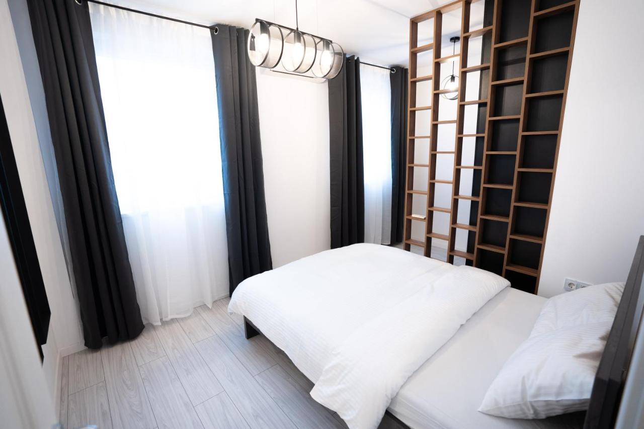 Rcity Apartament 4 *