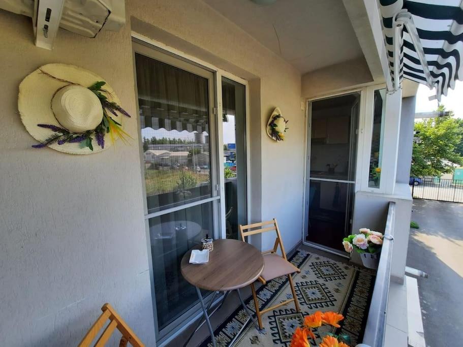 Incantator Cu Parcare Gratuita In Rezidenta Apartment