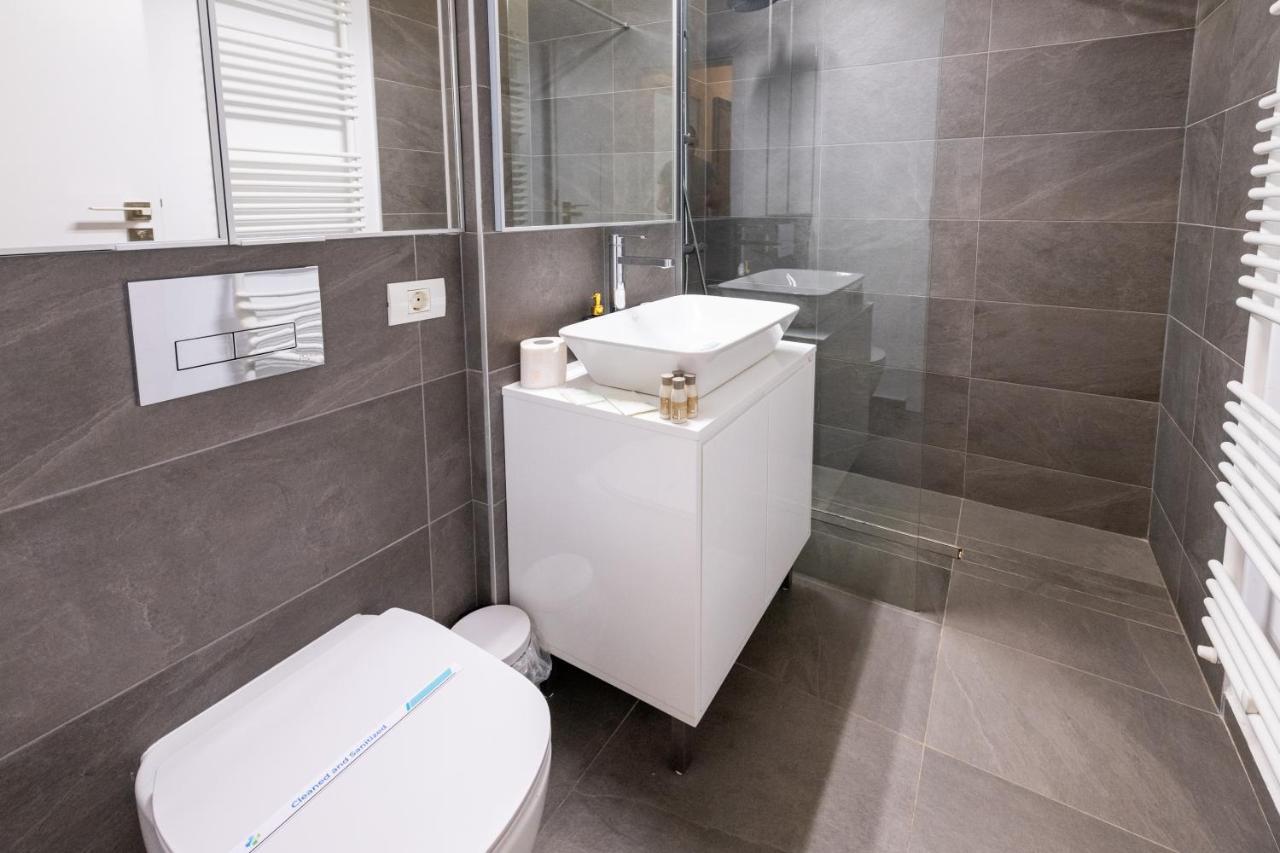 Smart Concept Living Plaza Apartment Bucharest
